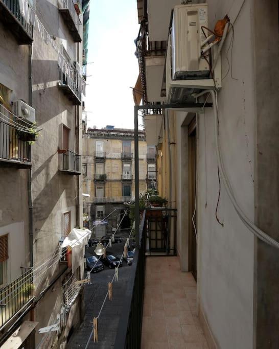 Casa Vacanza Russo Enzo نابولي المظهر الخارجي الصورة