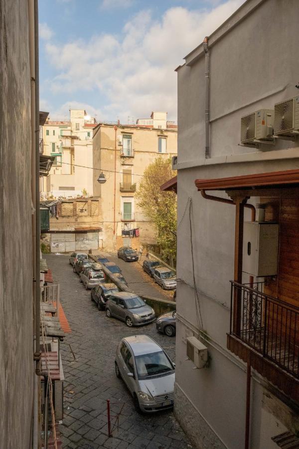 Casa Vacanza Russo Enzo نابولي المظهر الخارجي الصورة
