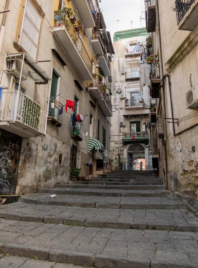 Casa Vacanza Russo Enzo نابولي المظهر الخارجي الصورة